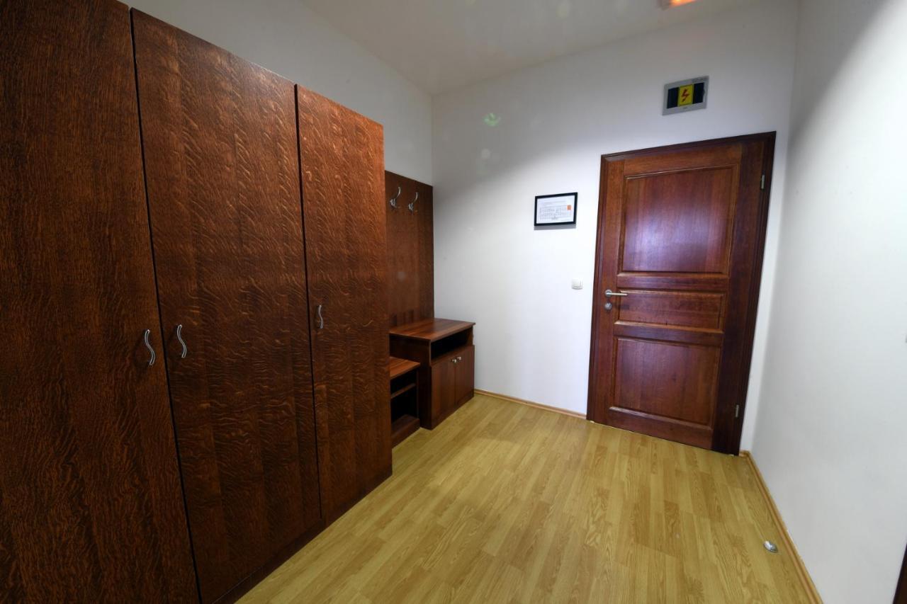 Apartments & Rooms Krizevci Ngoại thất bức ảnh