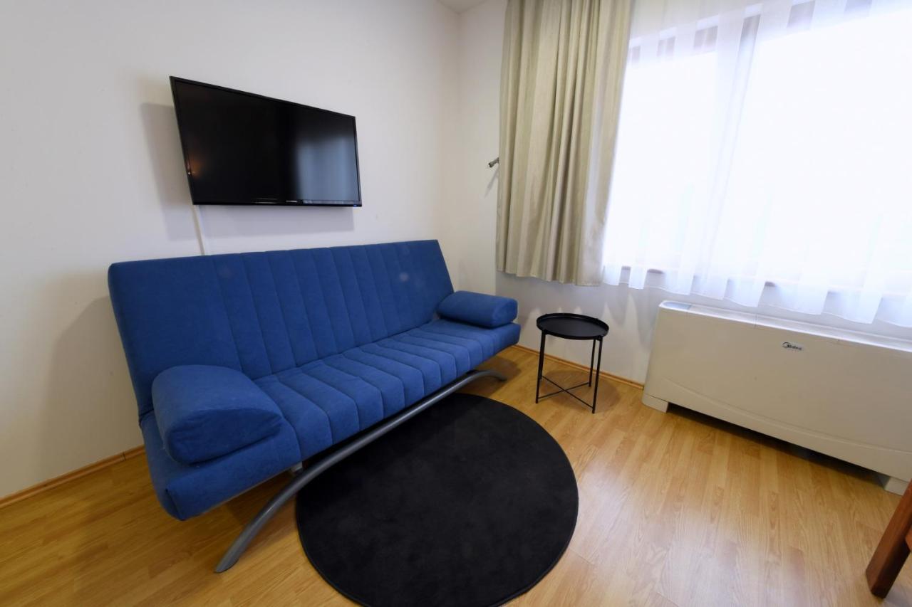 Apartments & Rooms Krizevci Ngoại thất bức ảnh