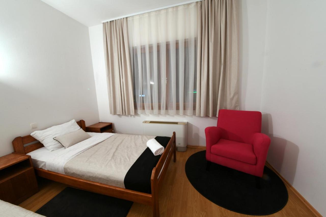 Apartments & Rooms Krizevci Ngoại thất bức ảnh